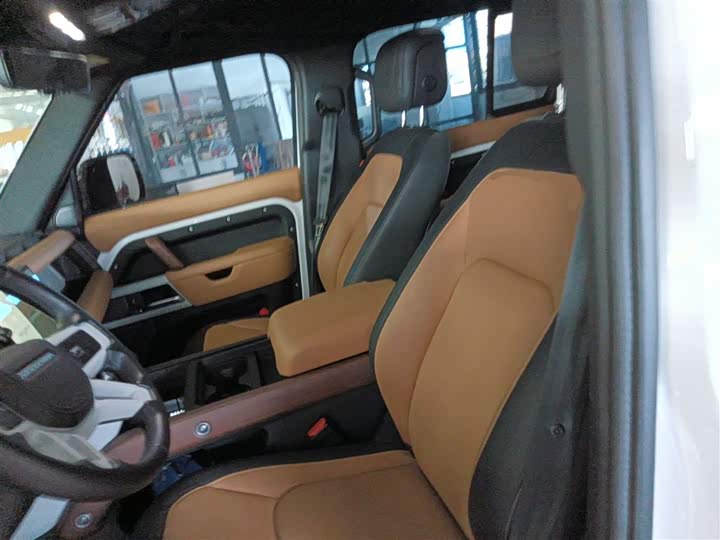 Фото 15 - Land Rover Defender