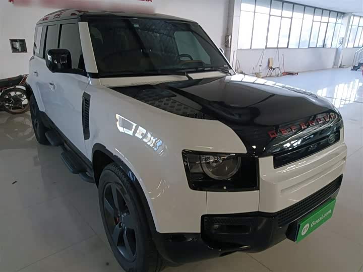 Фото 4 - Land Rover Defender