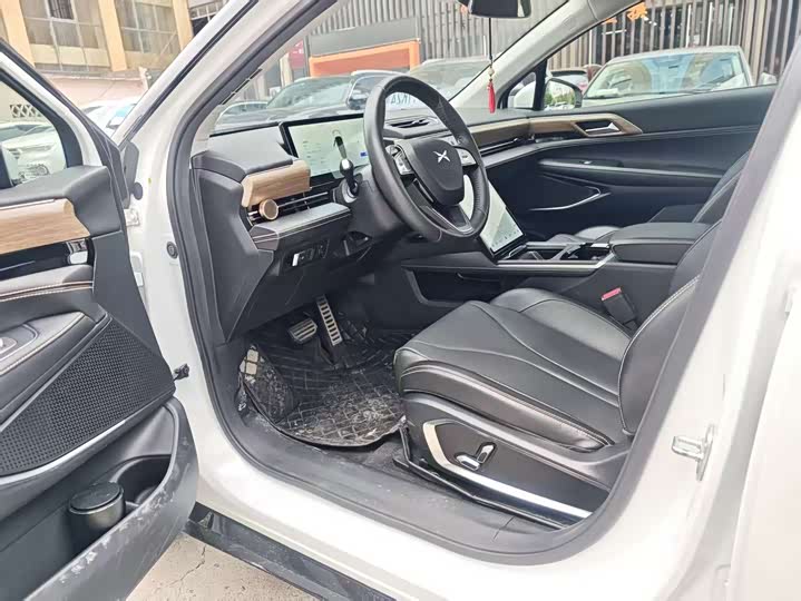 Фото 7 - XPeng P5