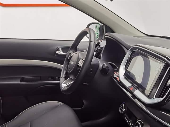 Фото 22 - Kia KX1