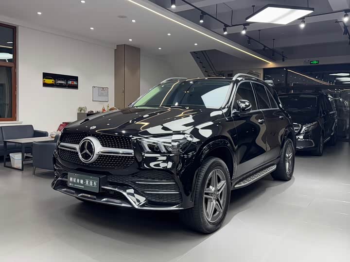 Фото 1 - Mercedes-Benz GLE-Class