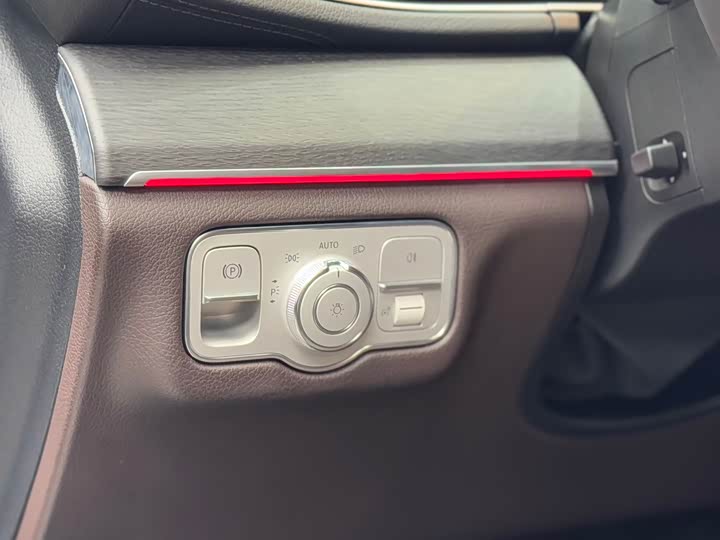 Фото 11 - Mercedes-Benz GLE-Class