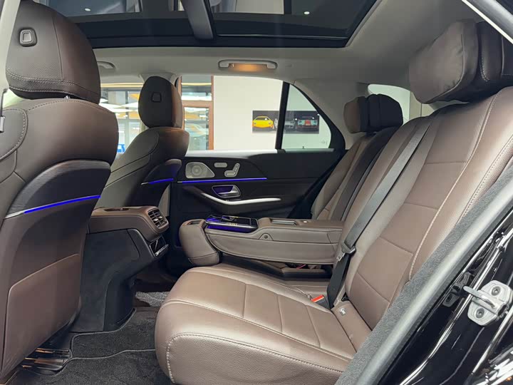 Фото 15 - Mercedes-Benz GLE-Class