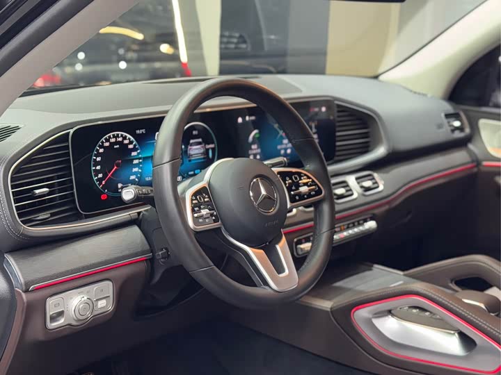 Фото 9 - Mercedes-Benz GLE-Class