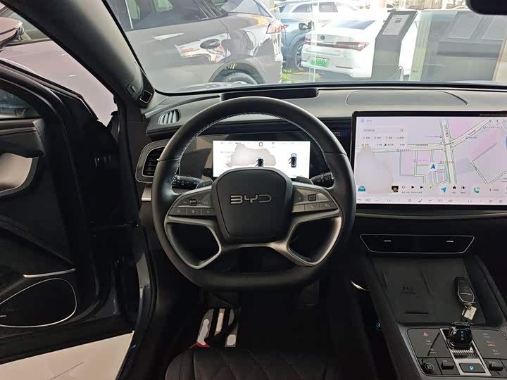 Фото 11 - BYD Sea Lion 07 EV