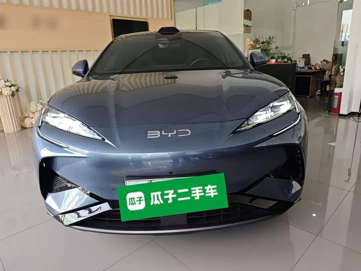 Фото 3 - BYD Sea Lion 07 EV