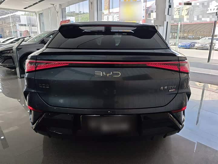 Фото 6 - BYD Sea Lion 07 EV