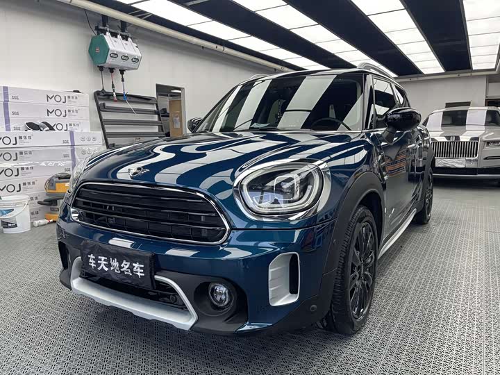 Фото 1 - Mini Countryman