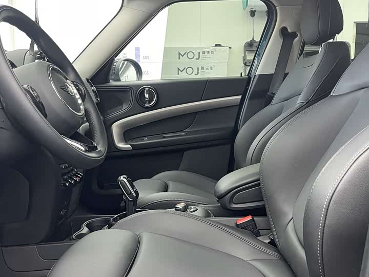 Фото 10 - Mini Countryman