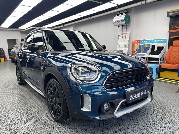Фото 3 - Mini Countryman