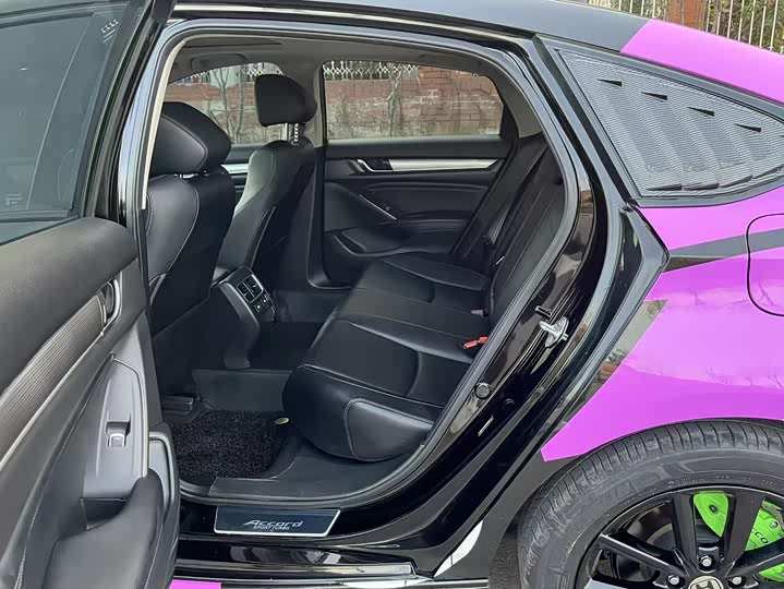 Фото 7 - Honda Accord