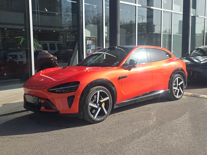 Фото 1 - Xiaomi YU7