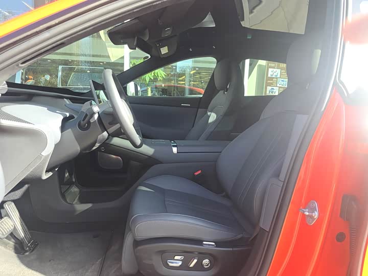 Фото 3 - Xiaomi YU7