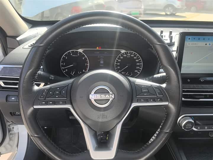 Фото 11 - Nissan Teana