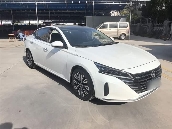 Фото 4 - Nissan Teana