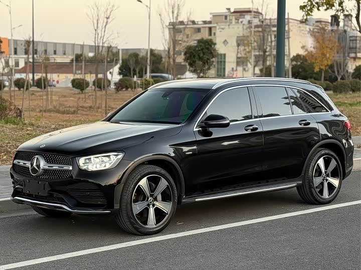 Фото 1 - Mercedes-Benz GLC-Class