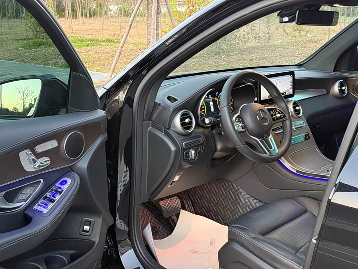 Фото 5 - Mercedes-Benz GLC-Class