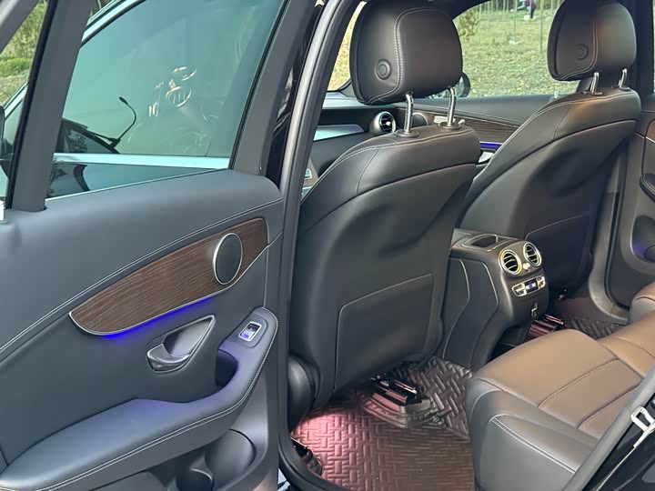 Фото 9 - Mercedes-Benz GLC-Class