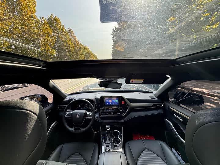 Фото 14 - Toyota Crown Kluger