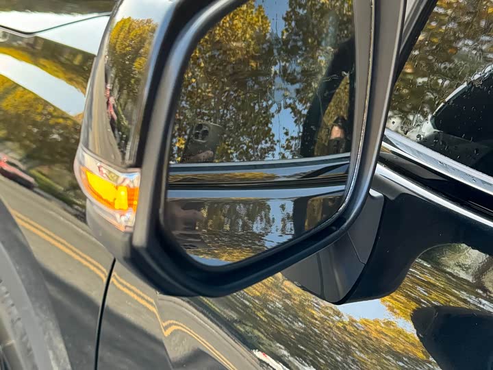 Фото 6 - Toyota Crown Kluger