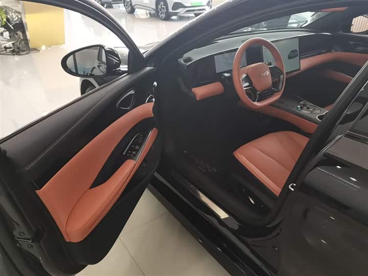 Фото 16 - BYD Seal