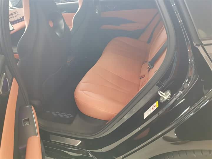 Фото 17 - BYD Seal