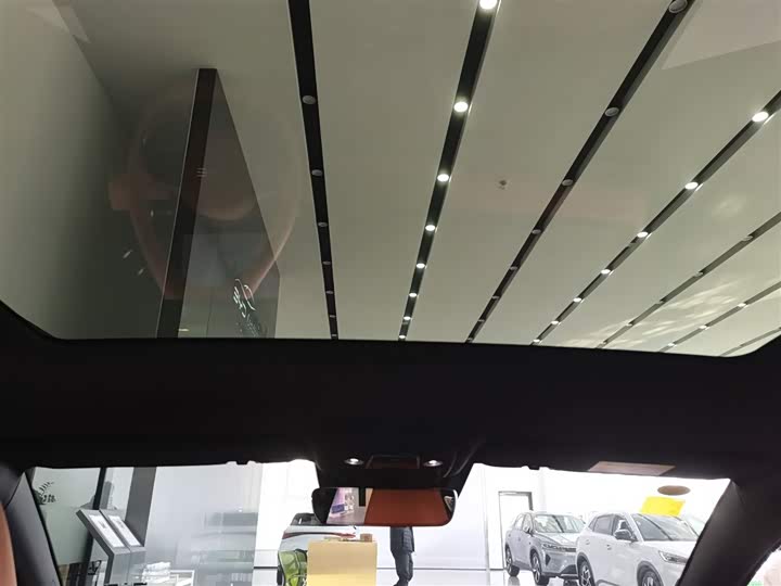 Фото 18 - BYD Seal