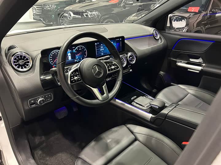 Фото 6 - Mercedes-Benz GLA-Class