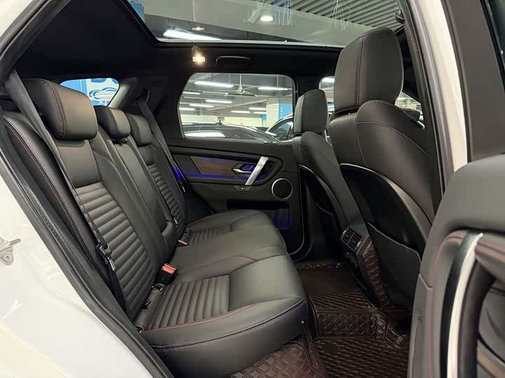 Фото 11 - Land Rover Discovery Sport Hybrid