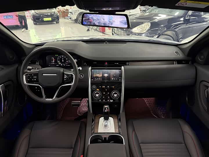 Фото 12 - Land Rover Discovery Sport Hybrid