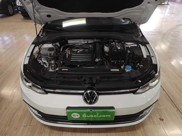 Фото 20 - Volkswagen Golf