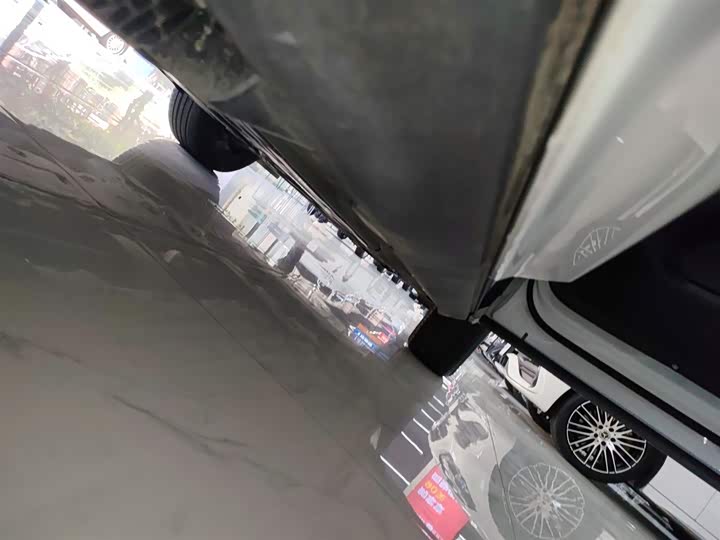 Фото 21 - Volvo XC60