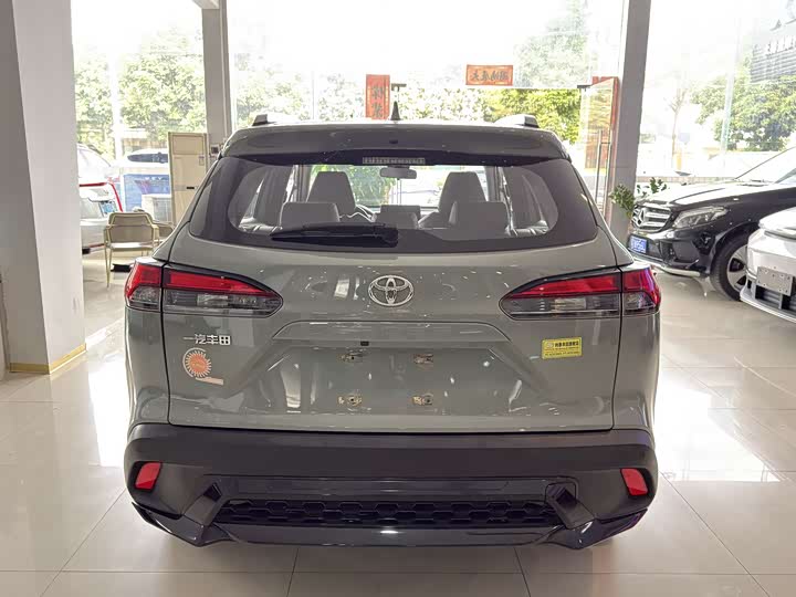 Фото 14 - Toyota Corolla Cross