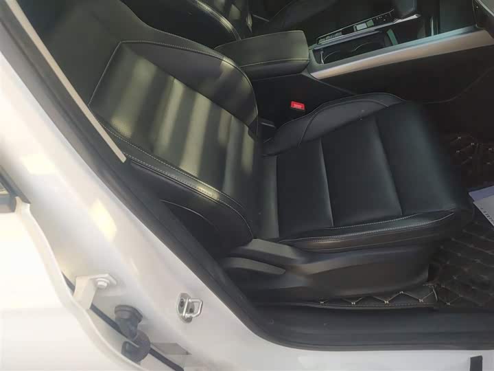 Фото 25 - MG Motor One