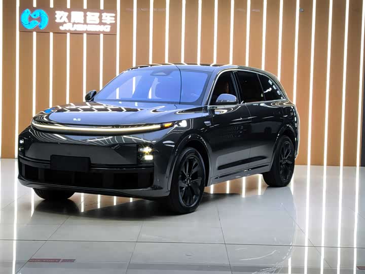 Фото 1 - LiXiang L7