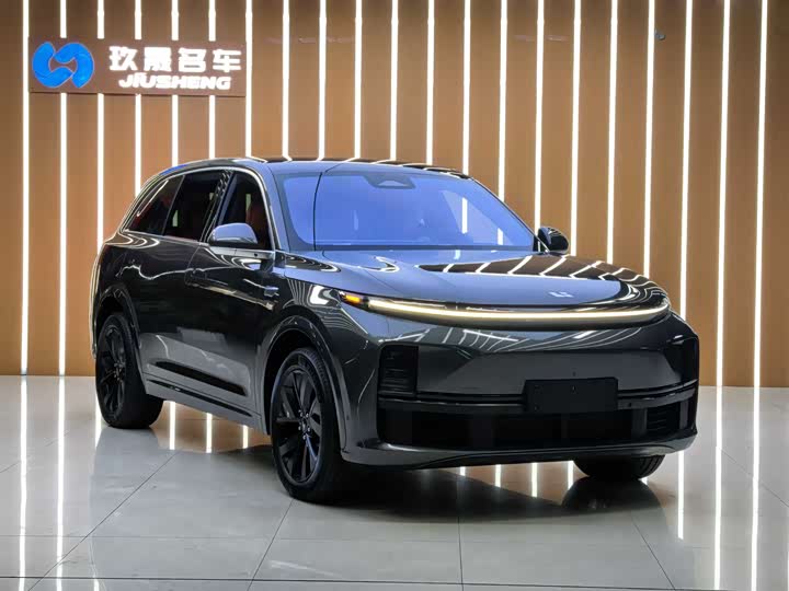 Фото 2 - LiXiang L7