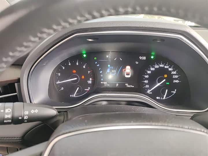 Фото 12 - Toyota Avalon