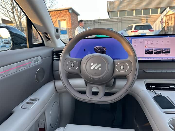 Фото 20 - IM motors LS6