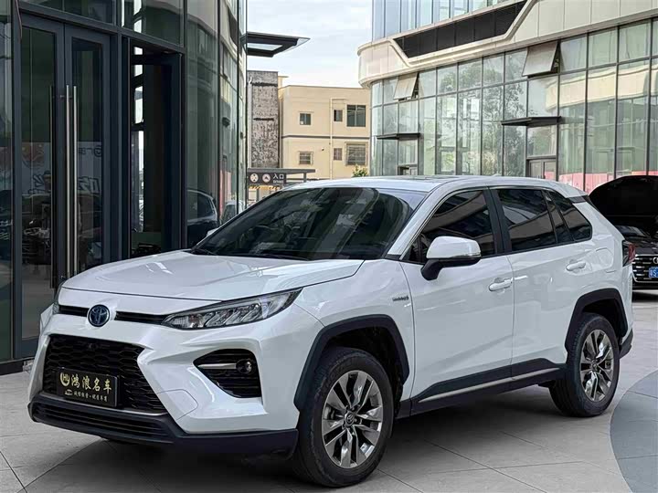 Фото 1 - Toyota Wildlander