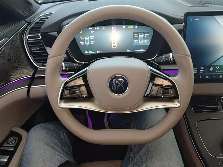 Фото 11 - BYD Han