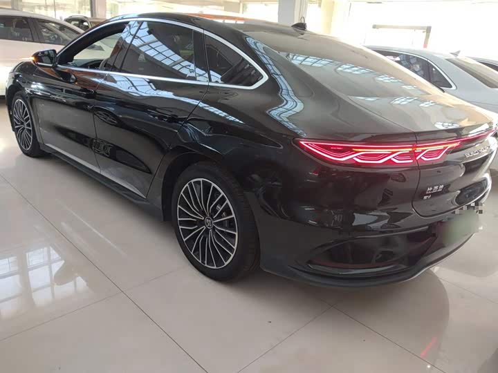 Фото 5 - BYD Han