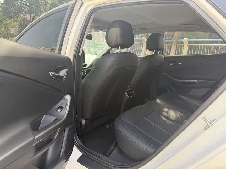 Фото 6 - Hyundai Lafesta EV