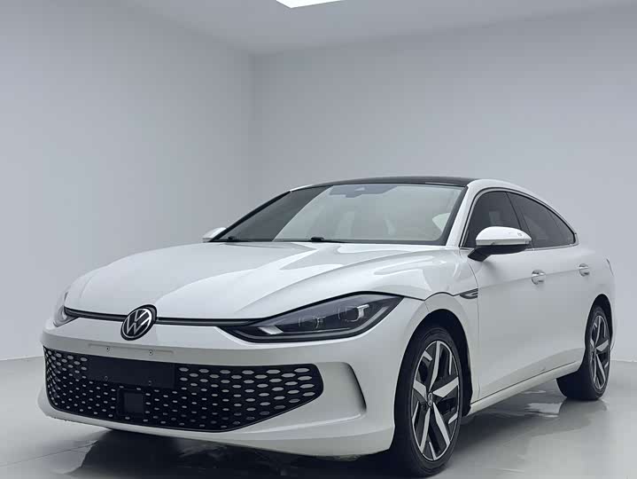 Фото 1 - Volkswagen Lamando L