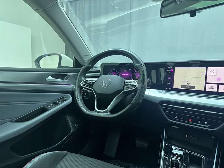 Фото 16 - Volkswagen Lamando L