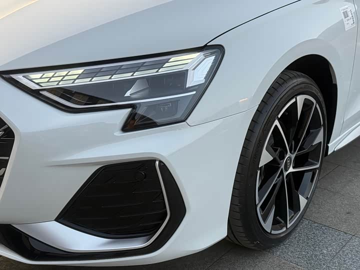 Фото 7 - Audi A3