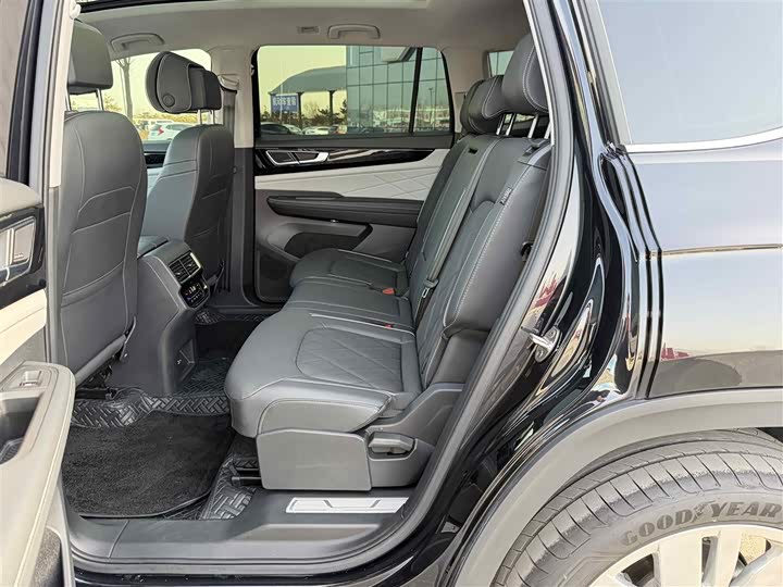 Фото 18 - Volkswagen Teramont Pro