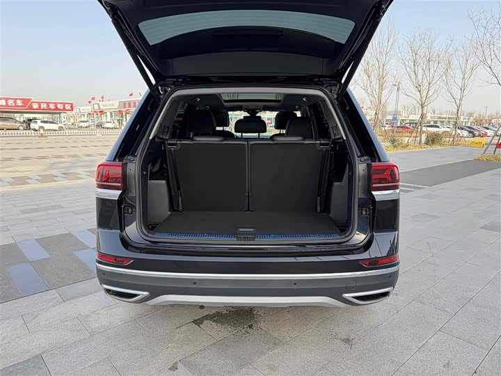 Фото 21 - Volkswagen Teramont Pro