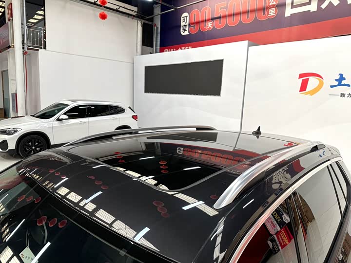 Фото 15 - Volkswagen Tayron