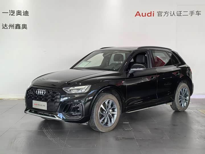 Фото 1 - Audi Q5L