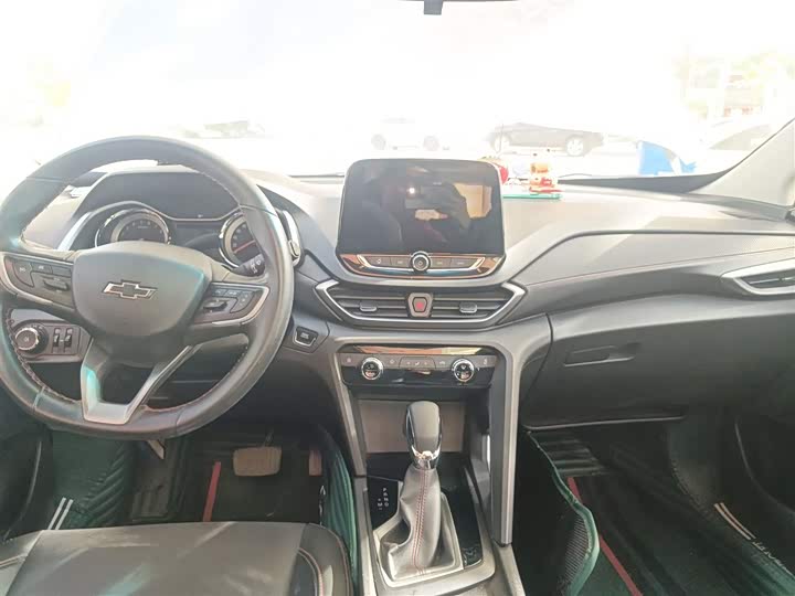 Фото 13 - Chevrolet Orlando